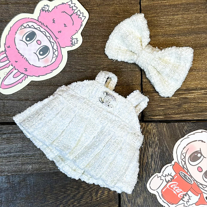 Labubu Outfit – “Chanel Blanc Tweed Ensemble” (Fits 17cm Labubu Macaron / Have a Seat / Big into Energy)